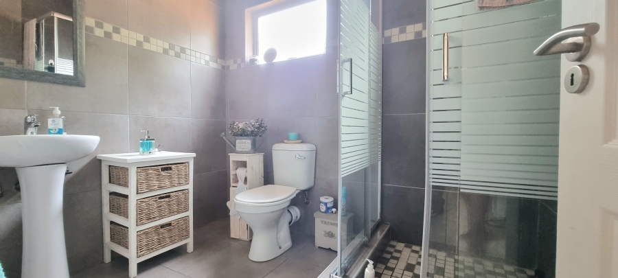 3 Bedroom Property for Sale in West Bank Eastern Cape